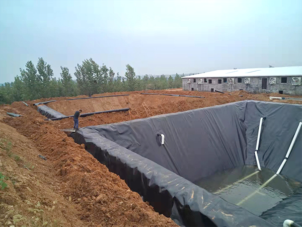 污水處理池的建設(shè)為何可選擇防滲膜？