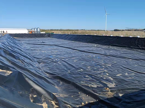 為水產(chǎn)土工膜添加抗老劑，延長(zhǎng)使用壽命