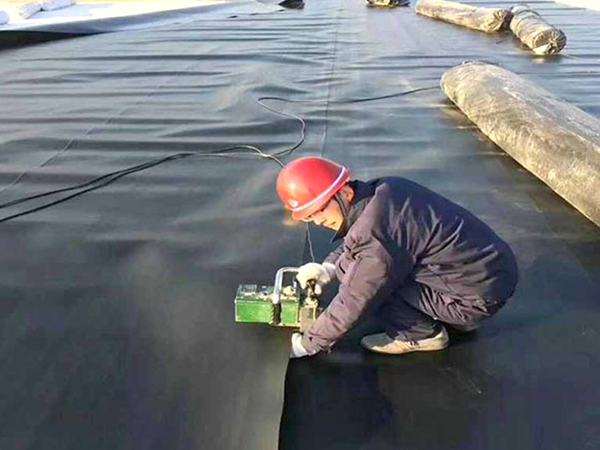 哪幾點會有害養(yǎng)殖防滲膜的使用性能？