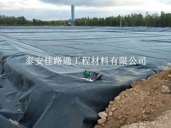 利用有效方式提升水產(chǎn)養(yǎng)殖防滲膜的使用壽命 利用有效方式提升水產(chǎn)養(yǎng)殖防滲膜的使用壽命