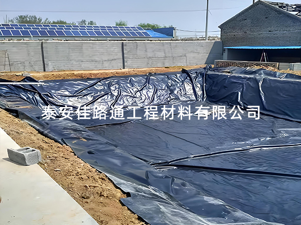 實(shí)施氣壓檢測(cè)進(jìn)行沼氣池防滲膜的檢測(cè)工作