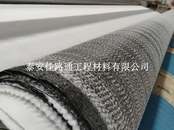 膨潤土防水毯施工細(xì)節(jié)技巧：精準(zhǔn)鋪設(shè)，滴水不漏的藝術(shù)