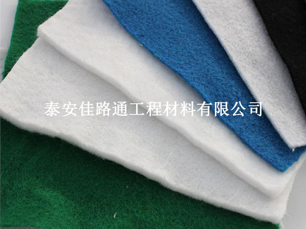 長絲土工布鋪設與連接技巧:打造高效防護的秘訣 長絲土工布鋪設與連接技巧:打造高效防護的秘訣