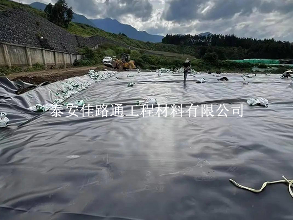 土工膜焊接縫漏水檢測方法：精準排查隱患，筑牢防滲防線